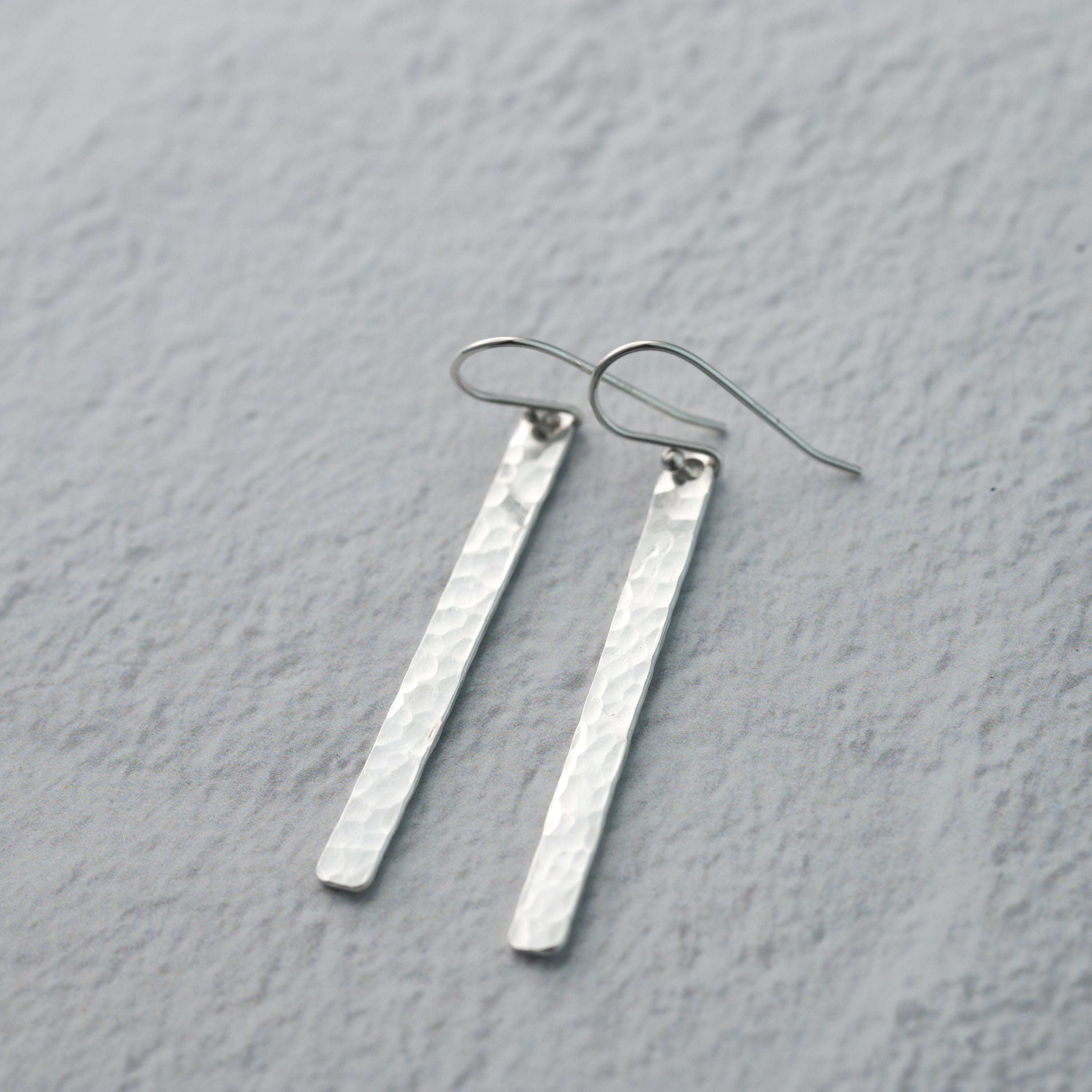 Hammered Silver Bar Earrings, Sterling Silver Bar Dangle Earrings, Handmade sold Silver Jewelry, Boho Jewelry, Silver Dangle Earrings, Bohemian